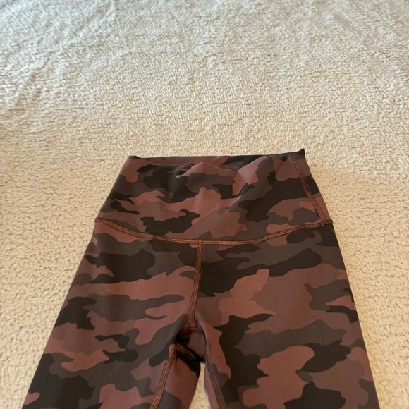 Lululemon Wunder Train High Rise Crop 21" Heritage 365 Camo Brown Earth Multi 4 - Picture 5 of 8